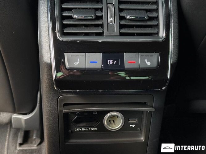 Skoda Superb 68 interauto-car