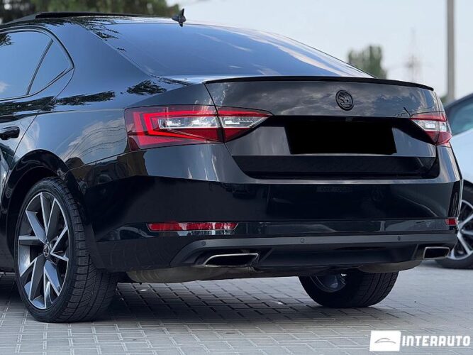 Skoda Superb 47 interauto-car