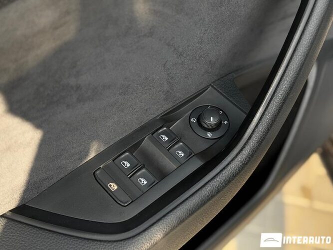 Skoda Superb 53 interauto-car