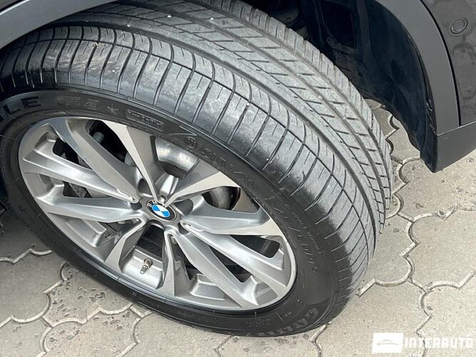 BMW X3 3.0e 46 interauto-car