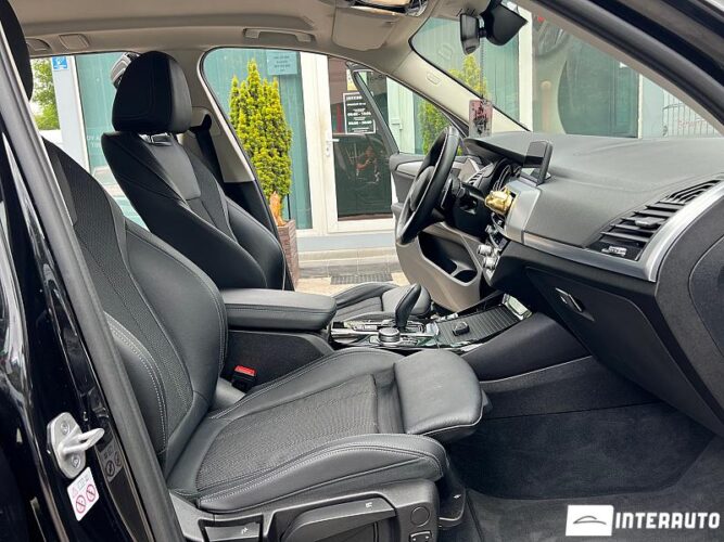 BMW X3 3.0e 34 interauto-car