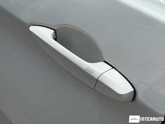 BMW X6 3.0D 59 interauto-car