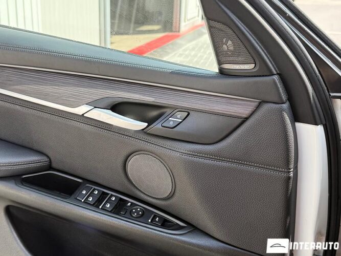 BMW X6 3.0D 52 interauto-car