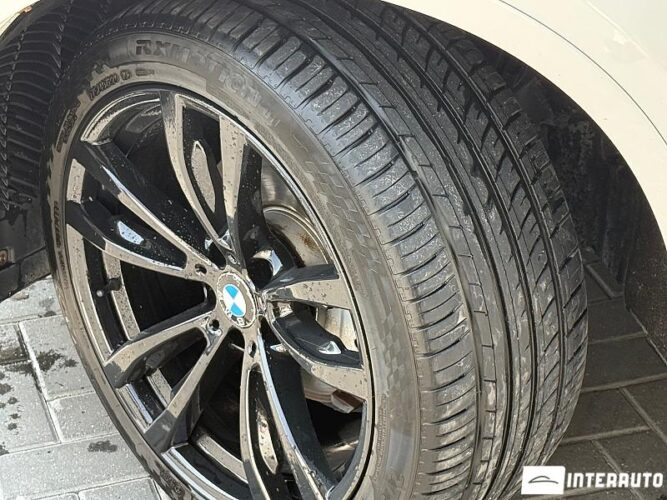 BMW X6 3.0D 61 interauto-car