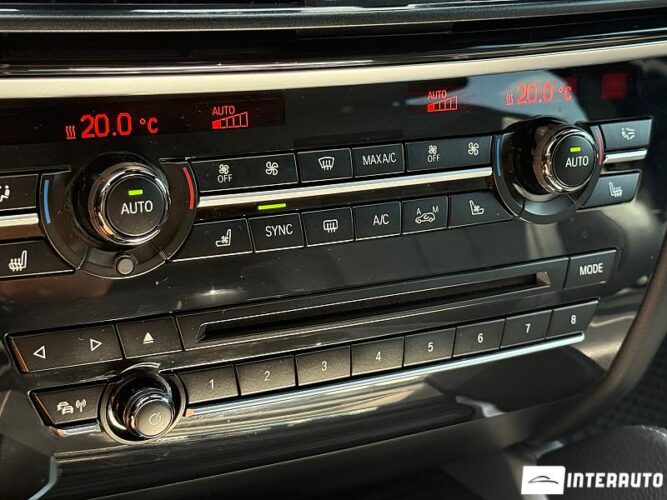 BMW X6 3.0D 45 interauto-car