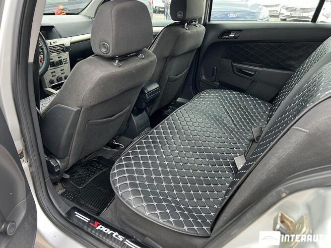 Opel Astra 46 interauto-car