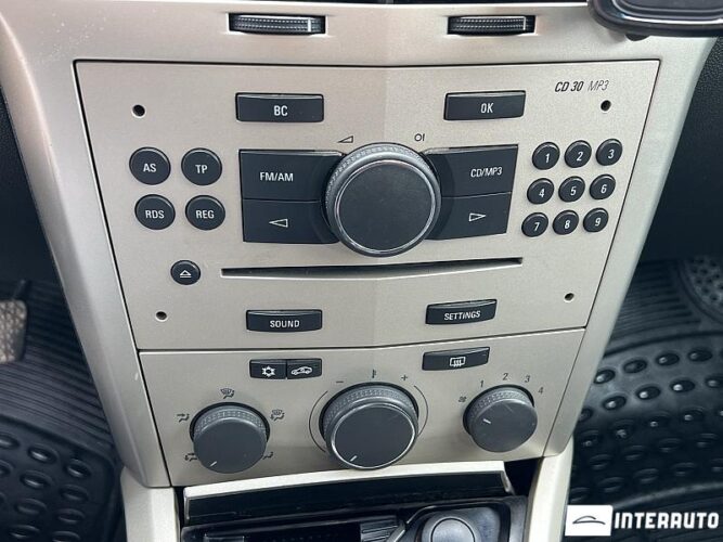 Opel Astra 43 interauto-car