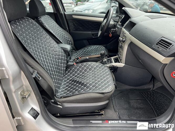 Opel Astra 44 interauto-car