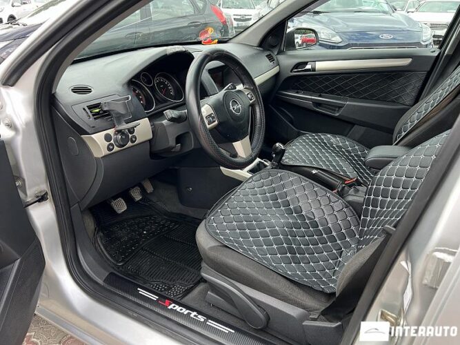 Opel Astra 34 interauto-car