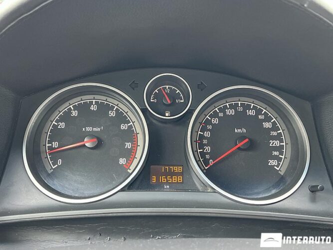 Opel Astra 41 interauto-car