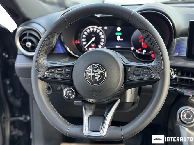 Alfa Romeo Tonale 40 interauto-car
