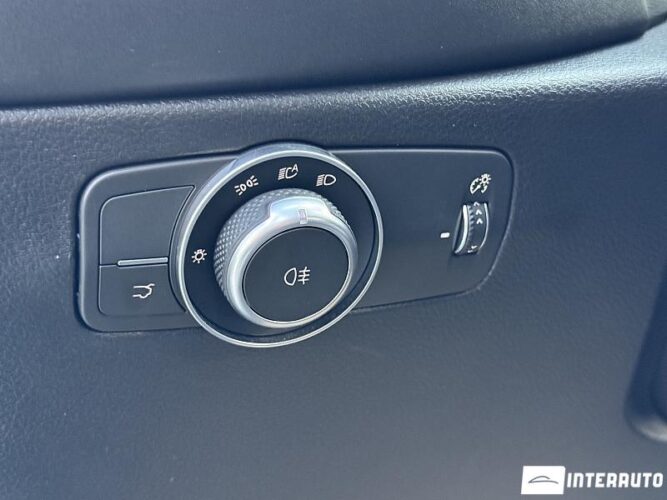 Alfa Romeo Tonale 52 interauto-car