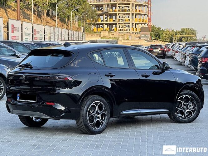 Alfa Romeo Tonale 36 interauto-car