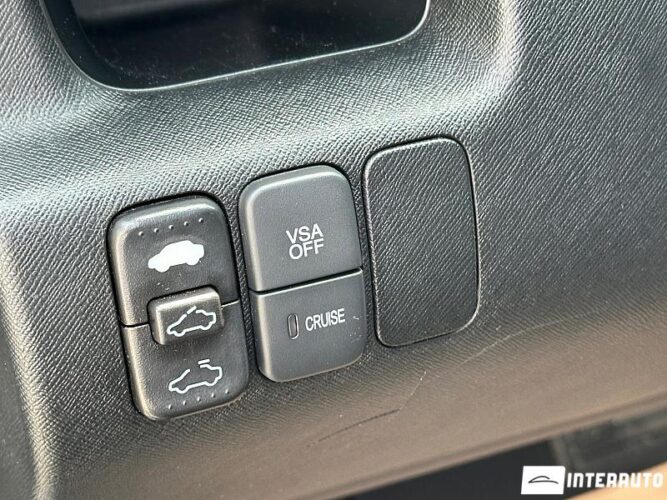 Honda CR-V 43 interauto-car