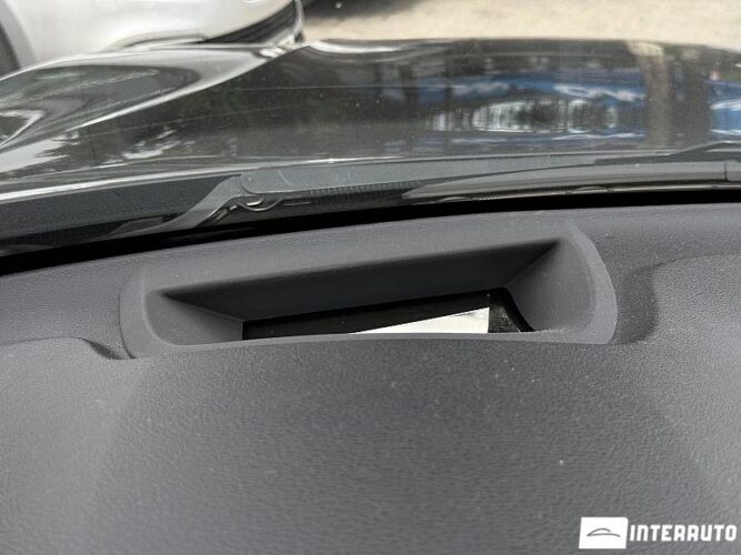 BMW X5 4.0e 48 interauto-car