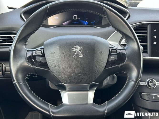 Peugeot 308 38 interauto-car
