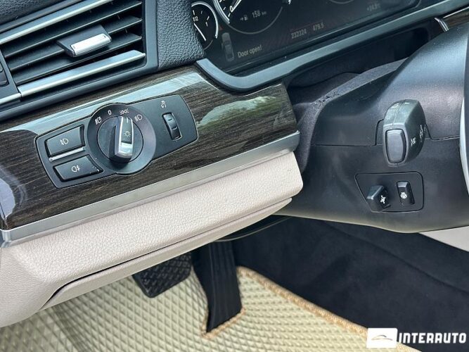 BMW 740 40 interauto-car