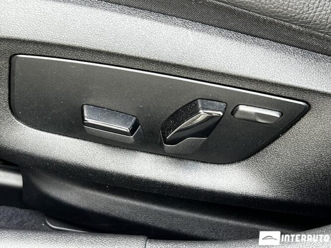 BMW 520 44 interauto-car