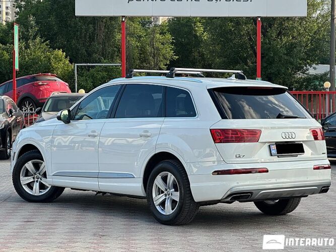 Audi Q7 39 audi Q7 2017