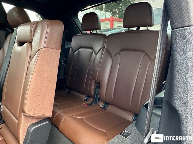 Audi Q7 59 audi Q7 2017