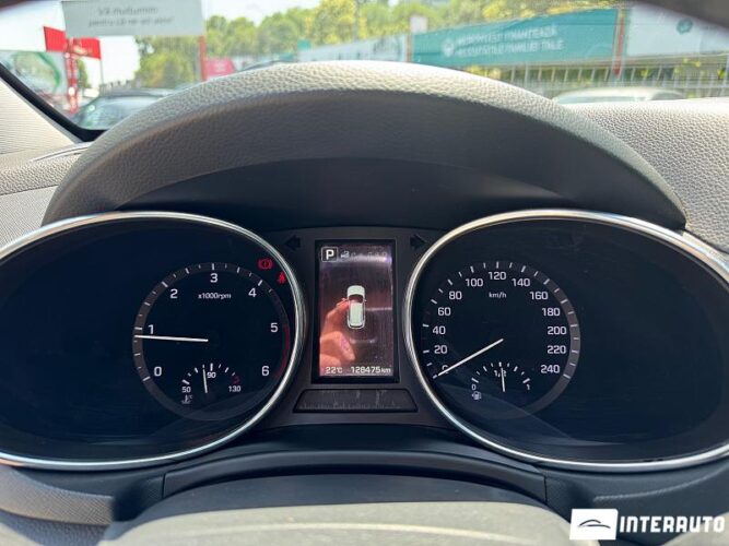 Hyundai Santa Fe 38 interauto-car