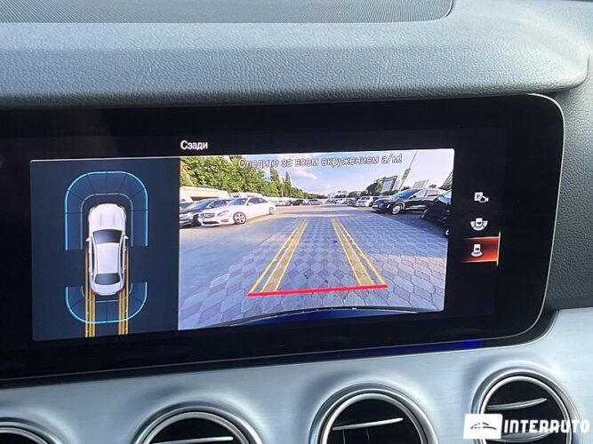 Mercedes E 220 46 interauto-car