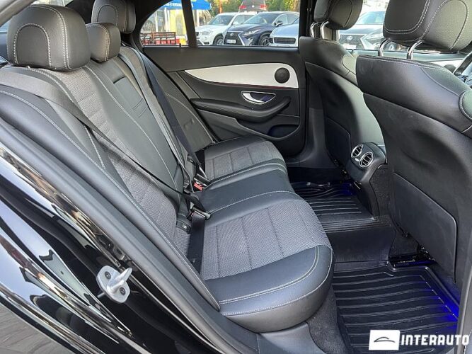 Mercedes E 220 52 interauto-car