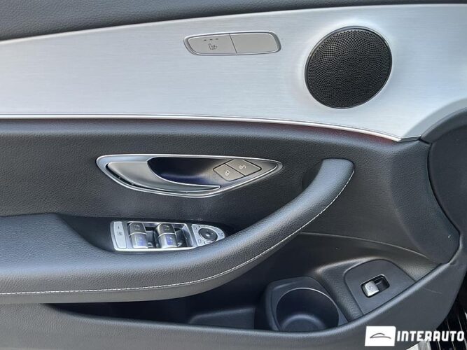 Mercedes E 220 39 interauto-car