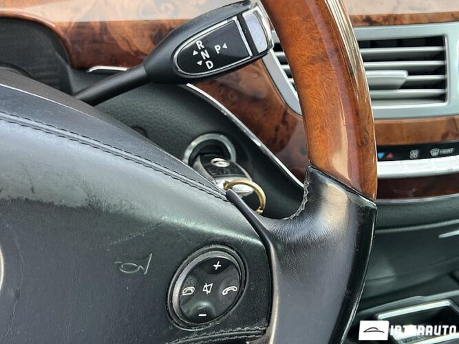 Mercedes S 320 41 interauto-car