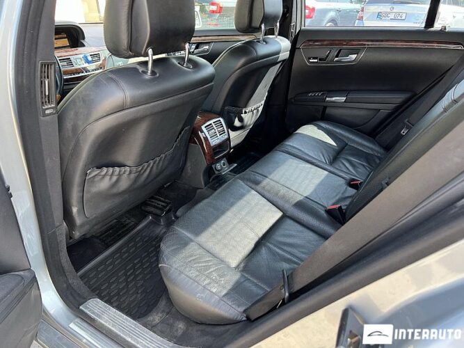 Mercedes S 320 47 interauto-car