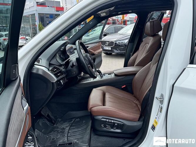 BMW X5 4.0e 41 interauto-car