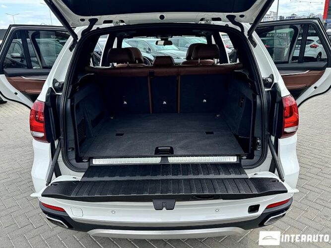 BMW X5 4.0e 60 interauto-car