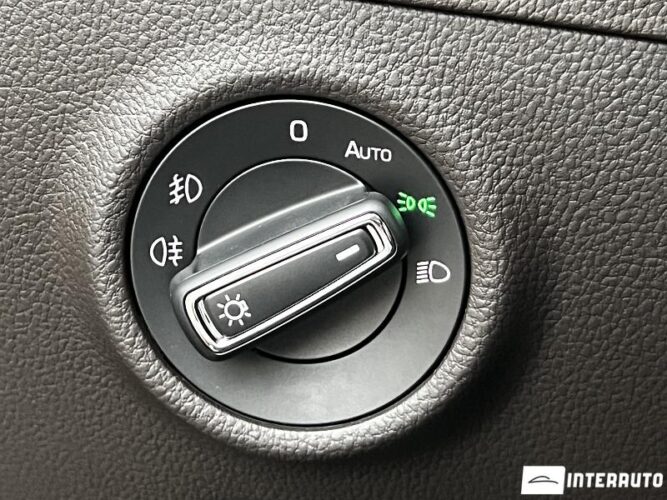 Skoda Superb 49 interauto-car