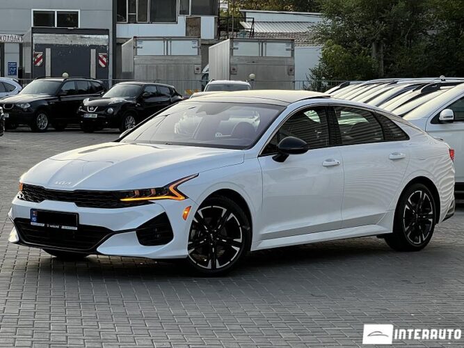 Kia K5 34 interauto-car