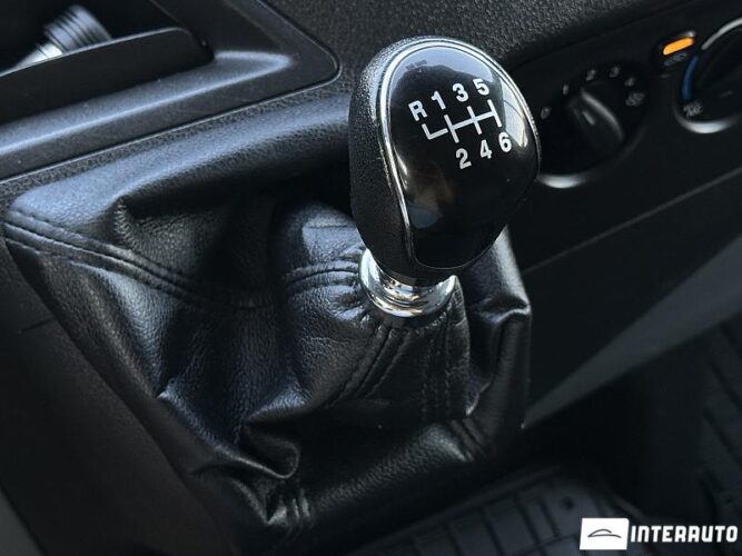 Ford Transit 38 interauto-car