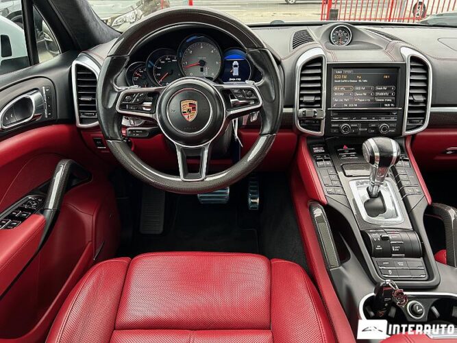 Porsche Cayenne S 43 interauto-car
