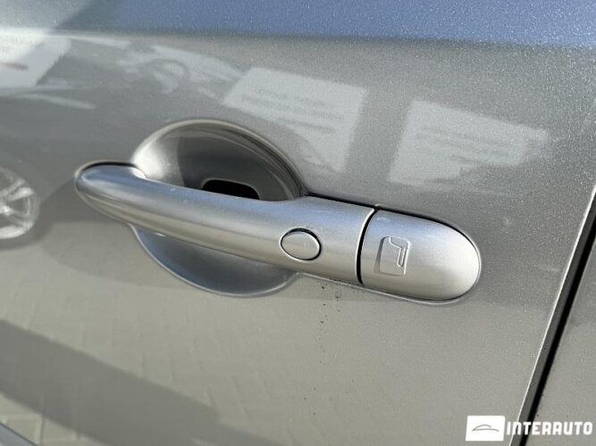 Renault Koleos 46 interauto-car