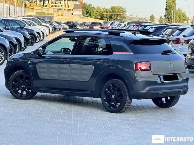 Citroen C4 Cactus 34 interauto-car
