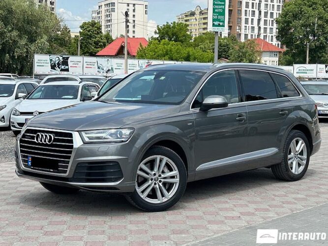 Audi Q7 32 interauto-car