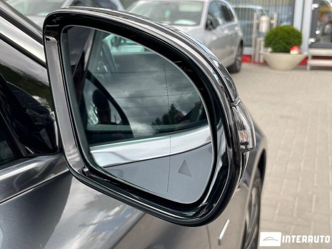 Mercedes E 300de 38 interauto-car