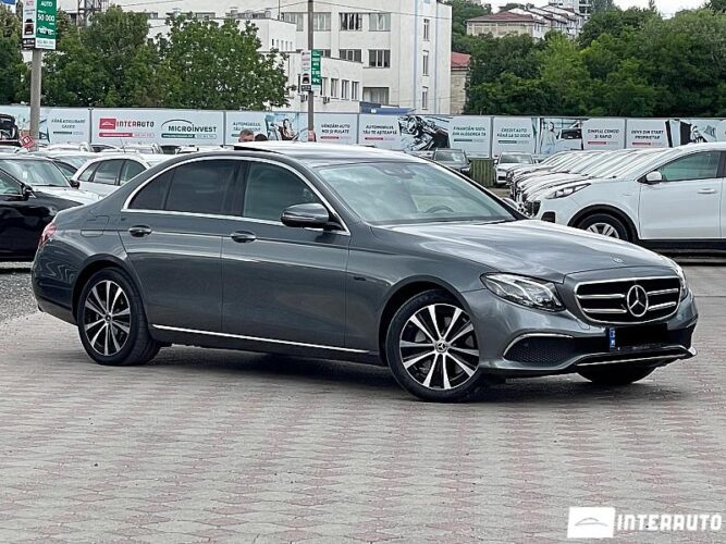 Mercedes E 300de 37 interauto-car