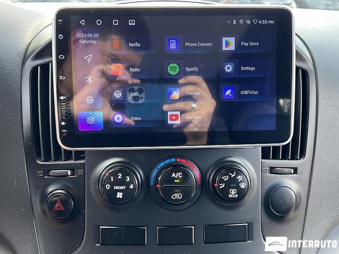 Hyundai H-1 33 interauto-car