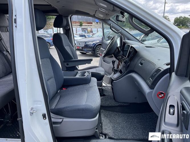 Hyundai H-1 37 interauto-car