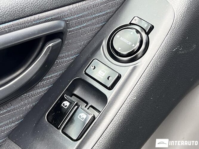 Hyundai H-1 39 interauto-car