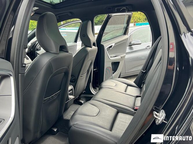 Volvo XC 60 38 interauto-car
