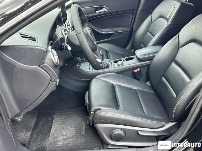 Mercedes CLA 180d 37 interauto-car