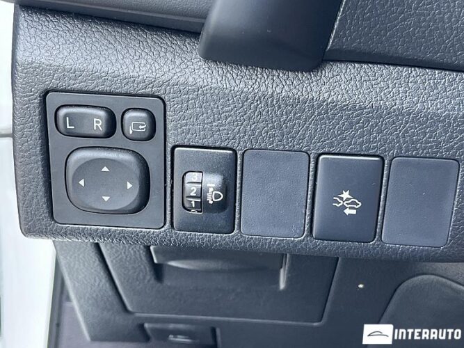 Toyota Auris 35 interauto-car