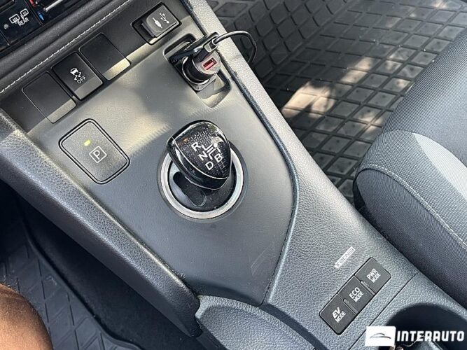 Toyota Auris 41 interauto-car