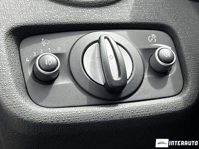 Ford Fiesta 41 interauto-car