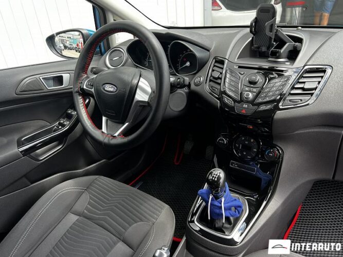 Ford Fiesta 34 interauto-car